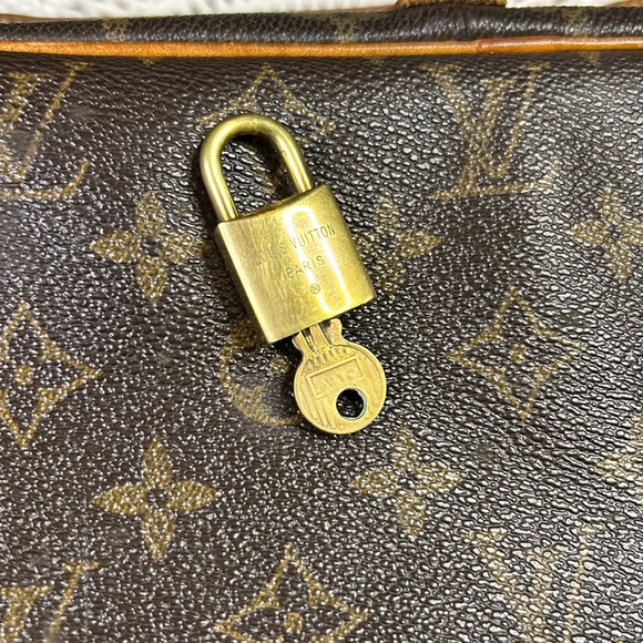 Louis Vuitton Padlock and Key - Picture 2 of 4